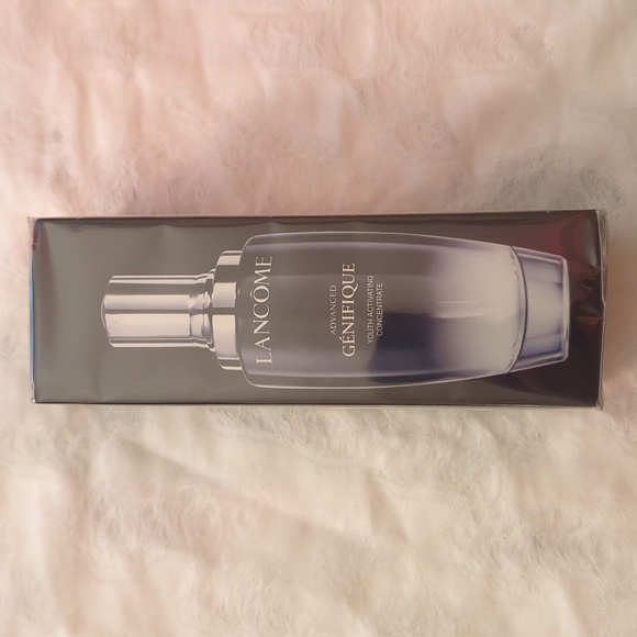 Advanced Génifique Youth Activating Concentrate - Silver